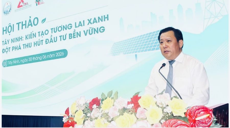 Ông Huỳnh Văn Sơn, Phó Chủ tịch UBND tỉnh Tây Ninh nhấn mạnh, Tây Ninh xác định chuyển mạnh tư duy thu hút đầu tư từ chiều rộng sang chiều sâu Ông Huỳnh Văn Sơn, Phó Chủ tịch UBND tỉnh Tây Ninh nhấn mạnh, Tây Ninh xác định chuyển mạnh tư duy thu hút đầu tư từ chiều rộng sang chiều sâu