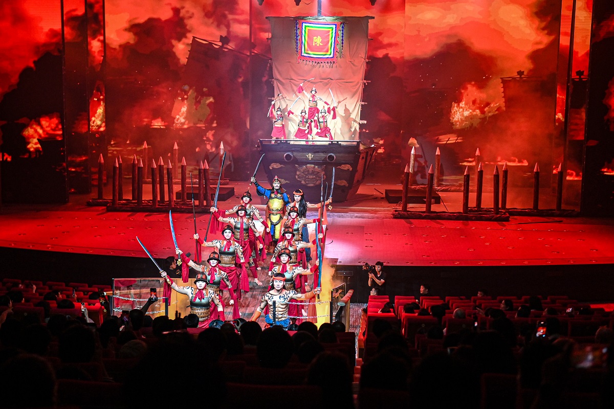 Với quy m&ocirc; lớn, hạ tầng đạt chuẩn quốc tế, Vinpearl Theatre Ocean City c&oacute; thể hiện thực h&oacute;a mọi &yacute; tưởng tr&igrave;nh diễn &ldquo;kh&oacute; nhằn&rdquo;.