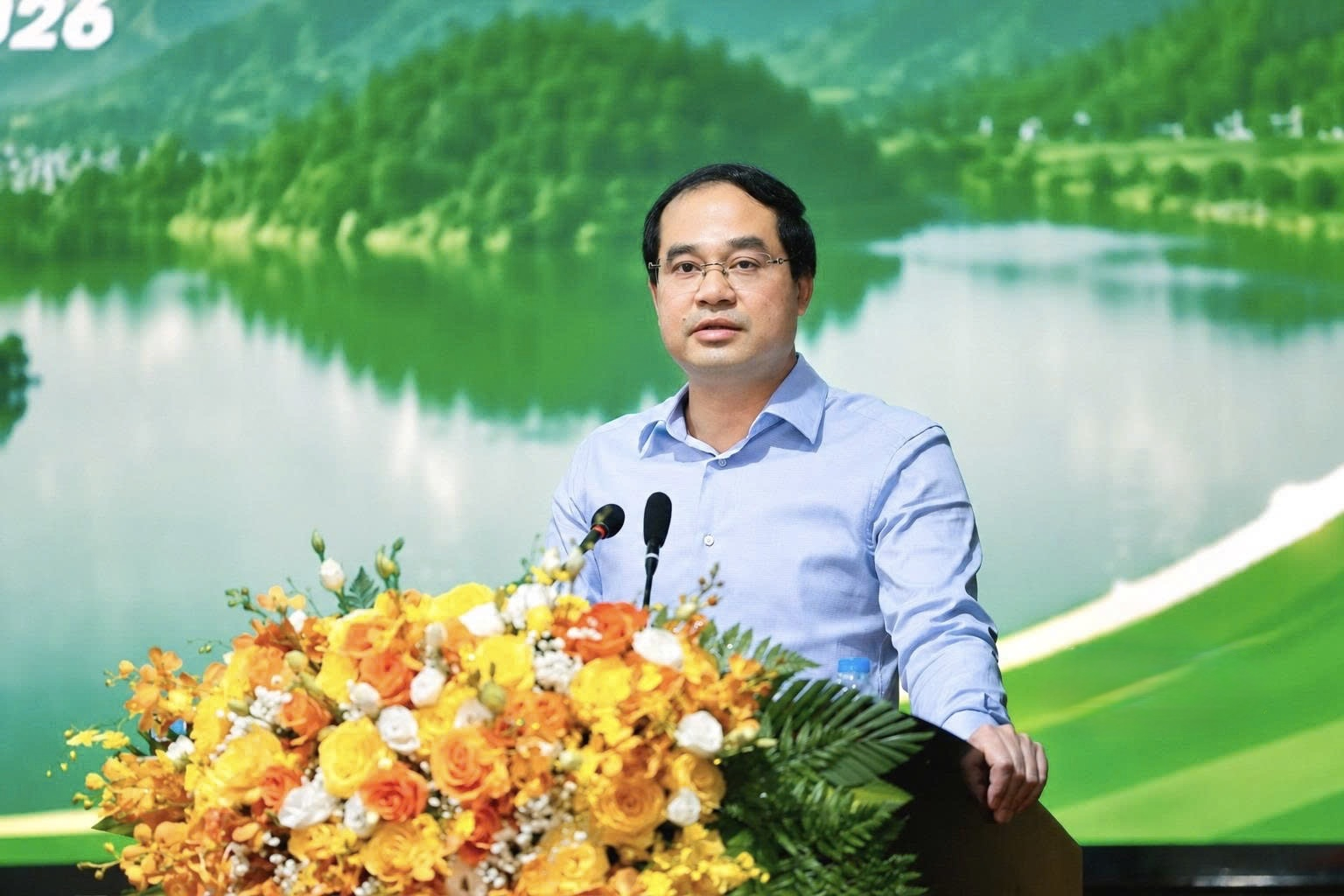 Đồng chí Bí thư Tỉnh ủy Thái Nguyên Trịnh Xuân Trường phát biểu định hướng những quan điểm lớn về phát triển kinh tế - xã hội khu vực phía Bắc, khẳng định quyết tâm kiến tạo môi trường đầu tư thuận lợi, khai mở tiềm năng và tạo dư địa tăng trưởng mới cho tỉnh. (Ảnh: thainguyen.gov.vn) Đồng chí Bí thư Tỉnh ủy Thái Nguyên Trịnh Xuân Trường phát biểu định hướng những quan điểm lớn về phát triển kinh tế - xã hội khu vực phía Bắc, khẳng định quyết tâm kiến tạo môi trường đầu tư thuận lợi, khai mở tiềm năng và tạo dư địa tăng trưởng mới cho tỉnh. (Ảnh: thainguyen.gov.vn)