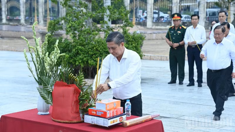 Cần Thơ lấy 1.324 mẫu hài cốt liệt sĩ chưa có thông tin tại Nghĩa trang Liệt sĩ Ô Môn