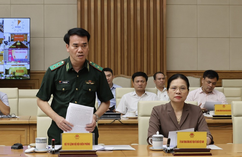 Trung tướng Vũ Trung Kiên, Tư lệnh Bộ đội Biên phòng Việt Nam phát biểu tại hội nghị - Ảnh: VGP/Phương Nguyên Trung tướng Vũ Trung Kiên, Tư lệnh Bộ đội Biên phòng Việt Nam phát biểu tại hội nghị - Ảnh: VGP/Phương Nguyên