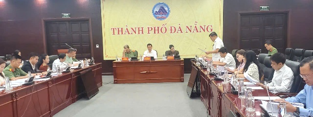 Quang cảnh cuộc họp. Quang cảnh cuộc họp.
