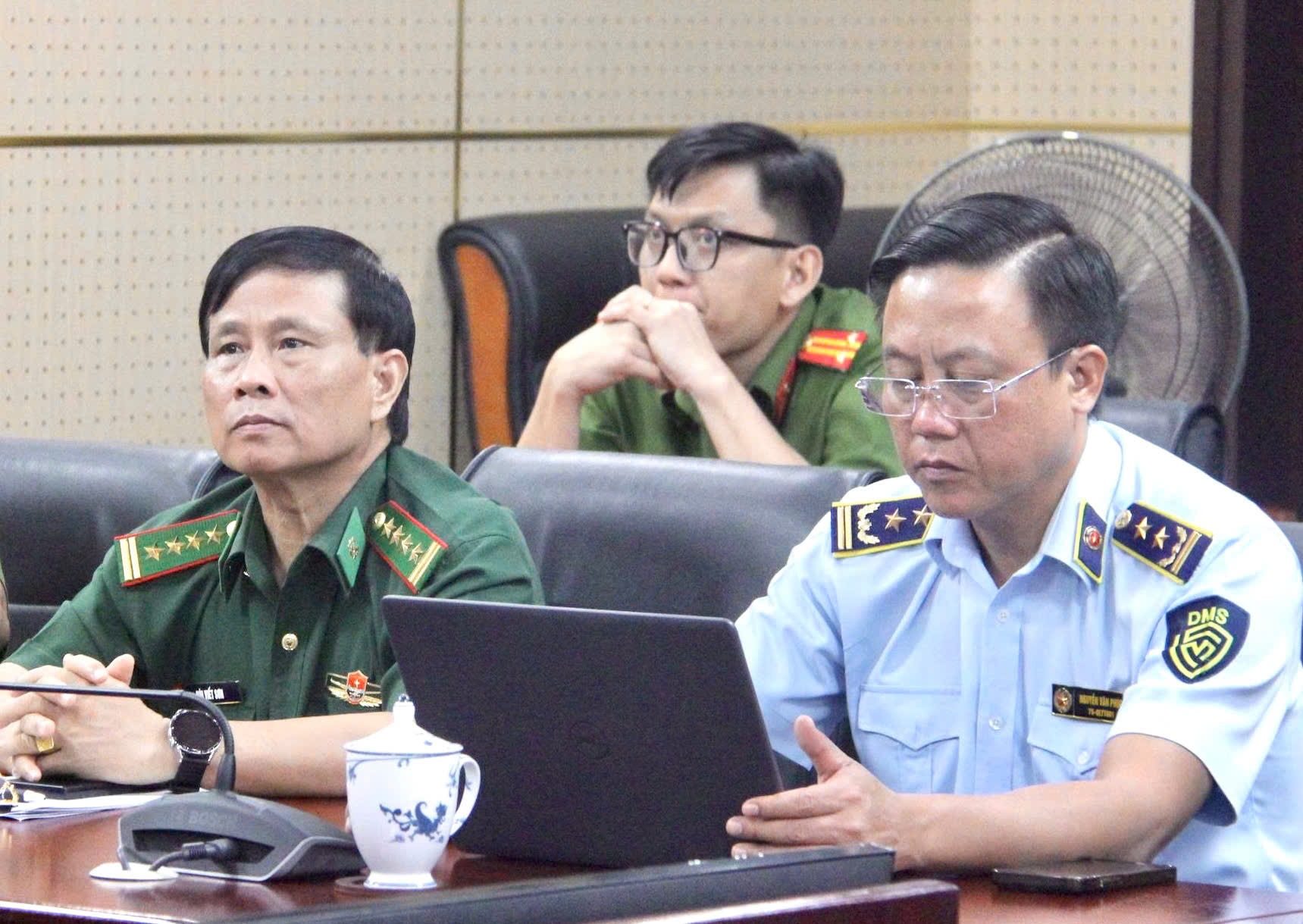 Các đại biểu dự hội nghị tại điểm cầu TP Đồng Nai Các đại biểu dự hội nghị tại điểm cầu TP Đồng Nai