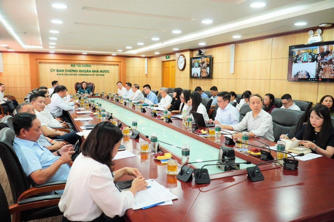 Toàn cảnh hội nghị. Toàn cảnh hội nghị.