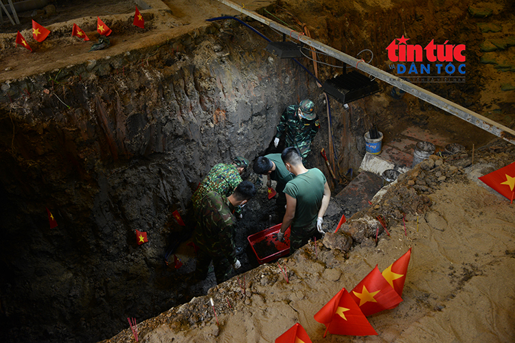 Huy động toàn dân tham gia công tác tìm kiếm, quy tập hài cốt liệt sĩ