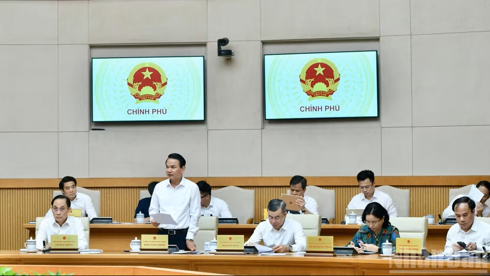 Lãnh đạo các bộ, ngành Trung ương, các đại biểu tham dự phiên họp. (Ảnh: THANH GIANG) Lãnh đạo các bộ, ngành Trung ương, các đại biểu tham dự phiên họp. (Ảnh: THANH GIANG)