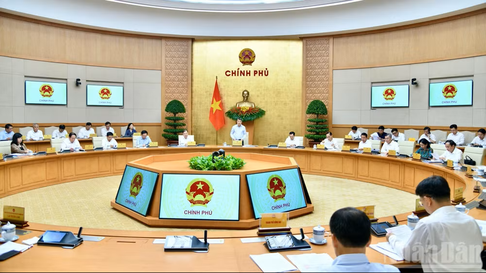Quang cảnh Phiên họp Chính phủ chuyên đề xây dựng pháp luật tháng 7/2026. (Ảnh: THANH GIANG) Quang cảnh Phiên họp Chính phủ chuyên đề xây dựng pháp luật tháng 7/2026. (Ảnh: THANH GIANG)