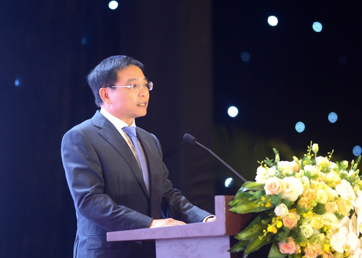 Phó Thủ tướng Nguyễn Văn Thắng đánh giá cao sáng kiến của VCCI và các đơn vị phối hợp Phó Thủ tướng Nguyễn Văn Thắng đánh giá cao sáng kiến của VCCI và các đơn vị phối hợp