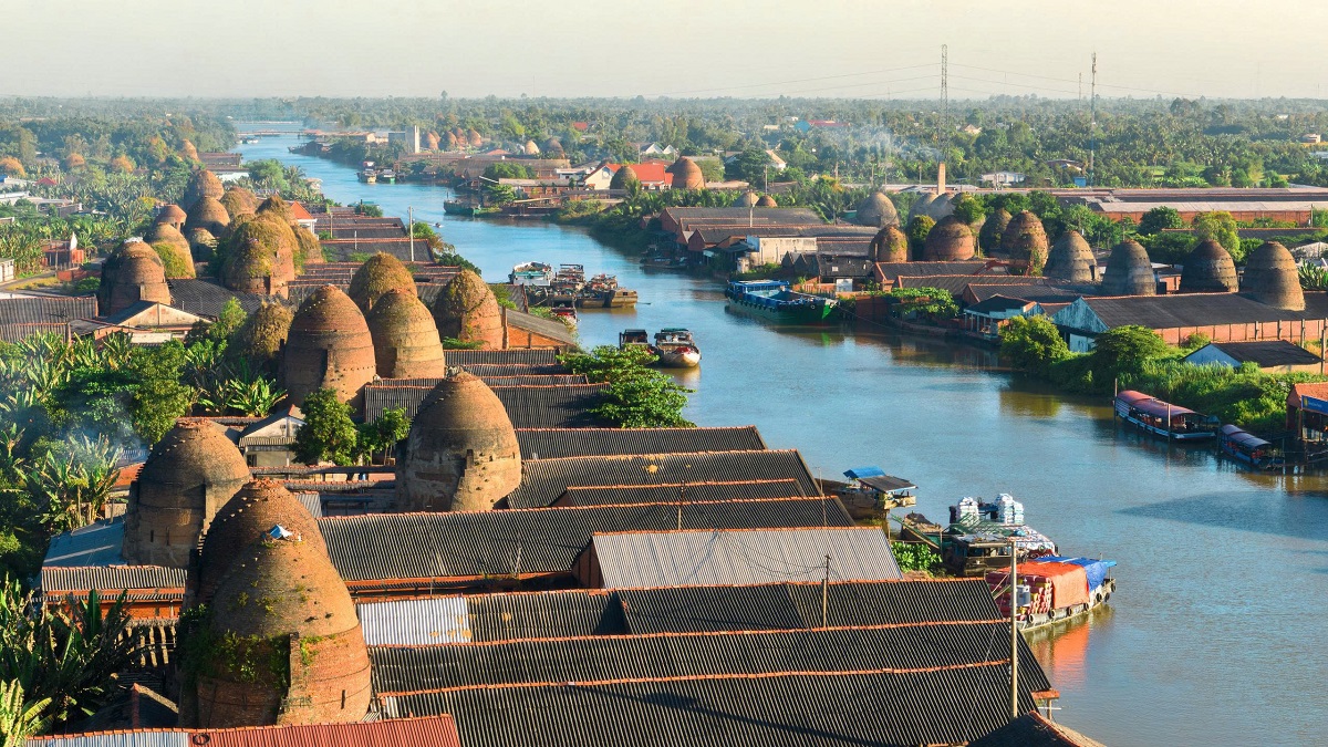 L&agrave;ng gốm cổ Mang Th&iacute;t. (Ảnh: Trung t&acirc;m X&uacute;c tiến du lịch tỉnh Vĩnh Long)