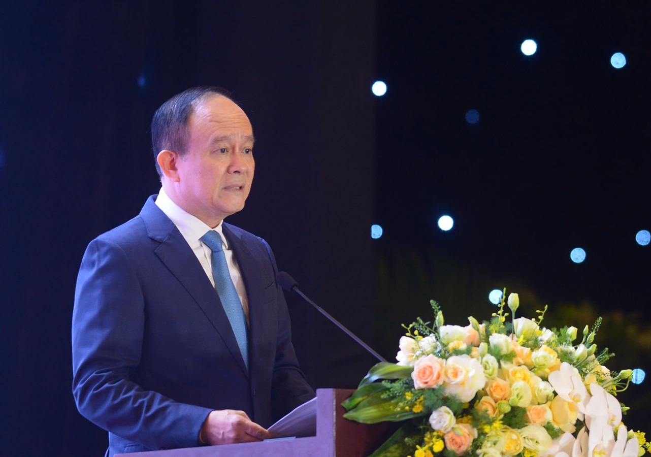 Ông Nguyễn Ngọc Tuấn, Phó Trưởng Ban Chính sách, Chiến lược Trung ương phát biểu Ông Nguyễn Ngọc Tuấn, Phó Trưởng Ban Chính sách, Chiến lược Trung ương phát biểu