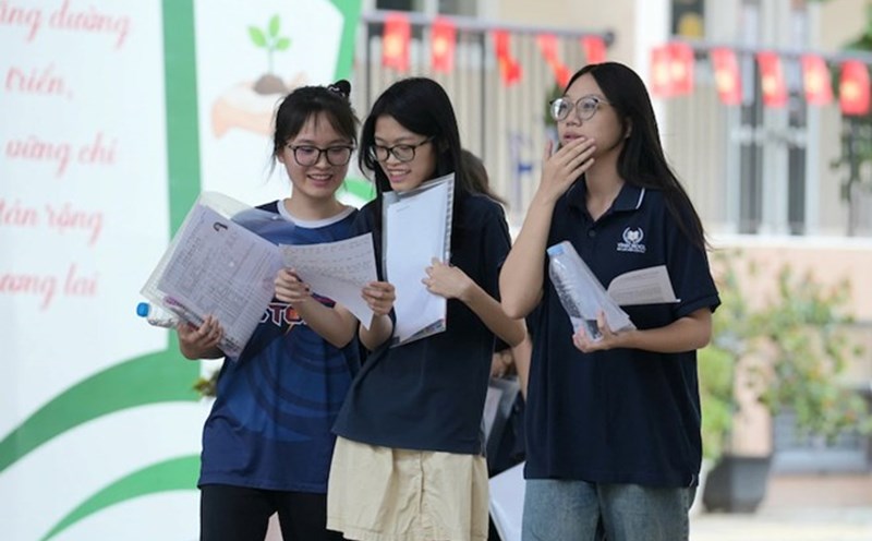 Điểm sàn đại học 2026: Nhiều ngành “hot” lấy từ 20 điểm trở lên