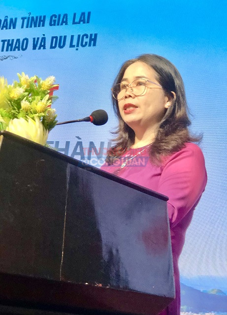 Bà Đỗ Thị Diệu Hạnh phát biểu tại Hội nghị. Ảnh: VH Bà Đỗ Thị Diệu Hạnh phát biểu tại Hội nghị. Ảnh: VH