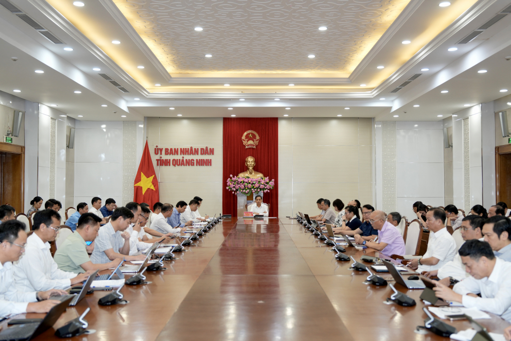 Quảng Ninh: Rà soát tiến độ triển khai khám sức khỏe định kỳ miễn phí cho người dân