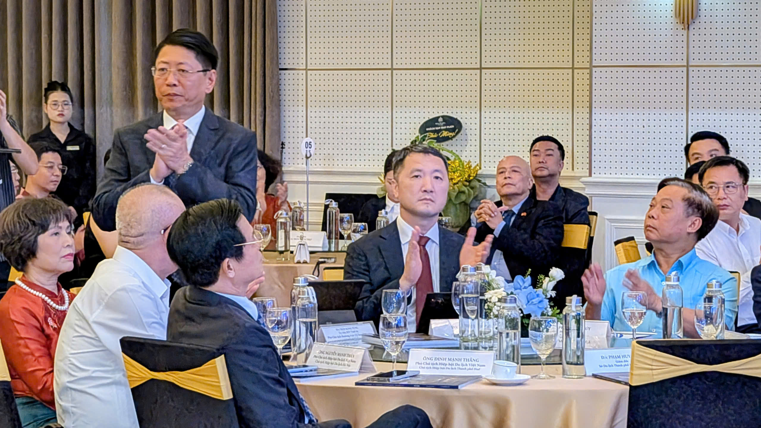 Lãnh đạo các sở du lịch, sở văn hóa, thể thao và du lịch, hiệp hội du lịch các tỉnh, thành phố, Lãnh đạo các sở du lịch, sở văn hóa, thể thao và du lịch, hiệp hội du lịch các tỉnh, thành phố,