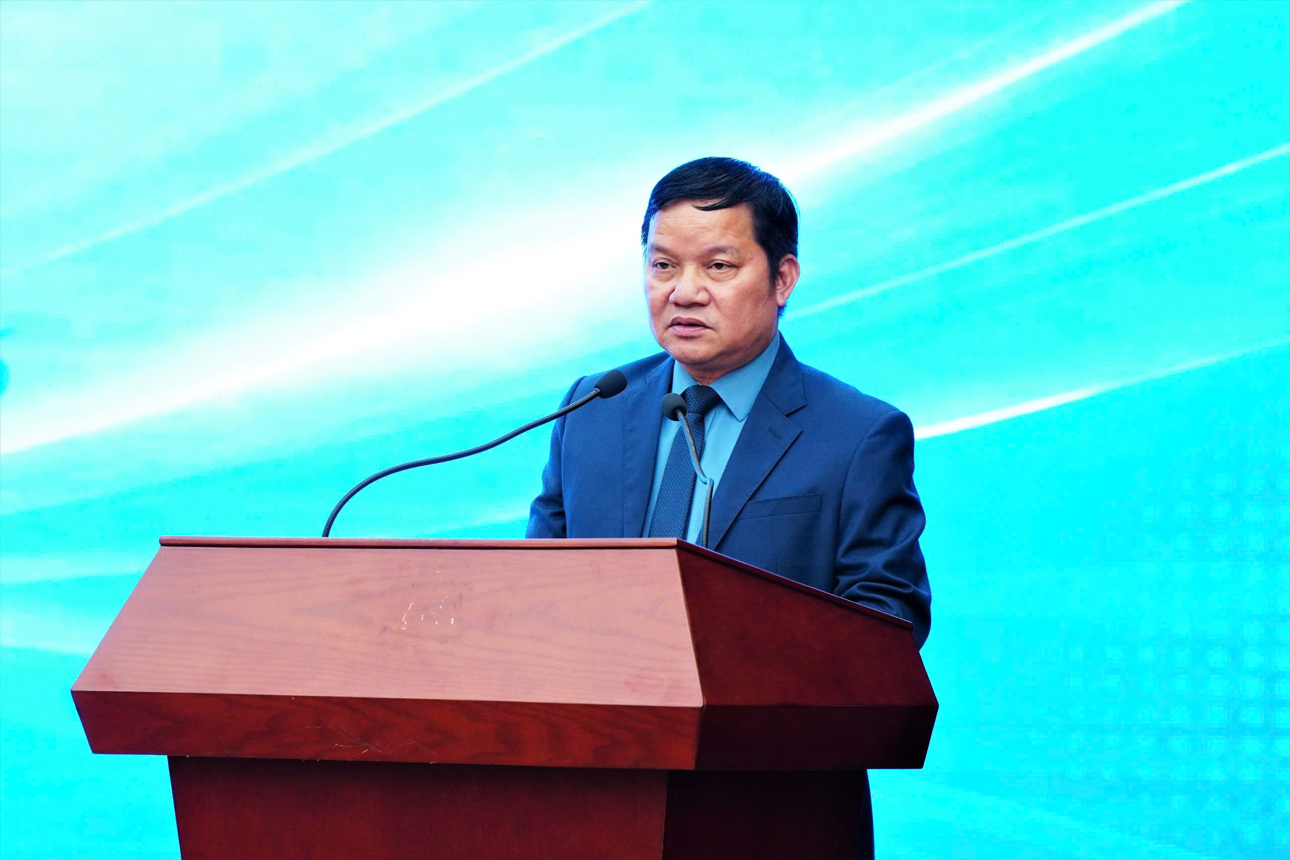 PGS.TS Nguyễn Mạnh Thiều, Phó Giám đốc Học viện Tài chính phát biểu tại buổi lễ. Photo: TTTT PGS.TS Nguyễn Mạnh Thiều, Phó Giám đốc Học viện Tài chính phát biểu tại buổi lễ. Photo: TTTT
