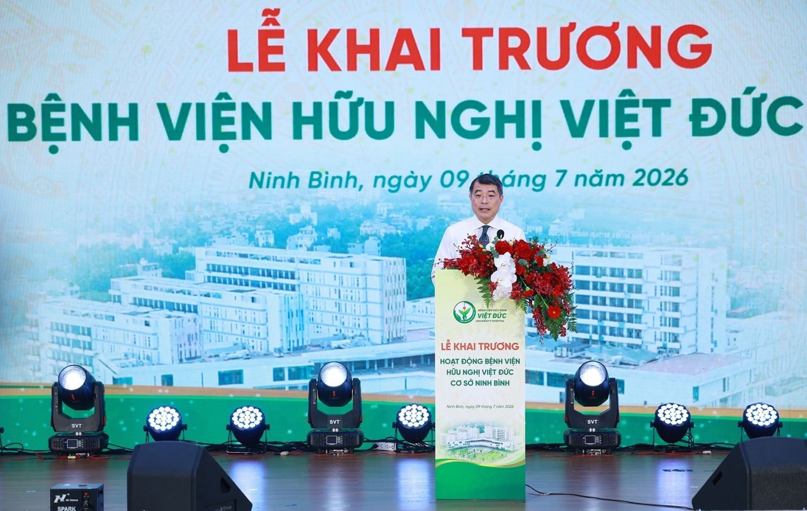 Thủ tướng L&ecirc; Minh Hưng ph&aacute;t biểu chỉ đạo tại Lễ khai trương hoạt động Bệnh viện Hữu nghị Việt Đức tại phường Li&ecirc;m Tuyền, tỉnh Ninh B&igrave;nh. Ảnh: Dương Giang/TTXVN
