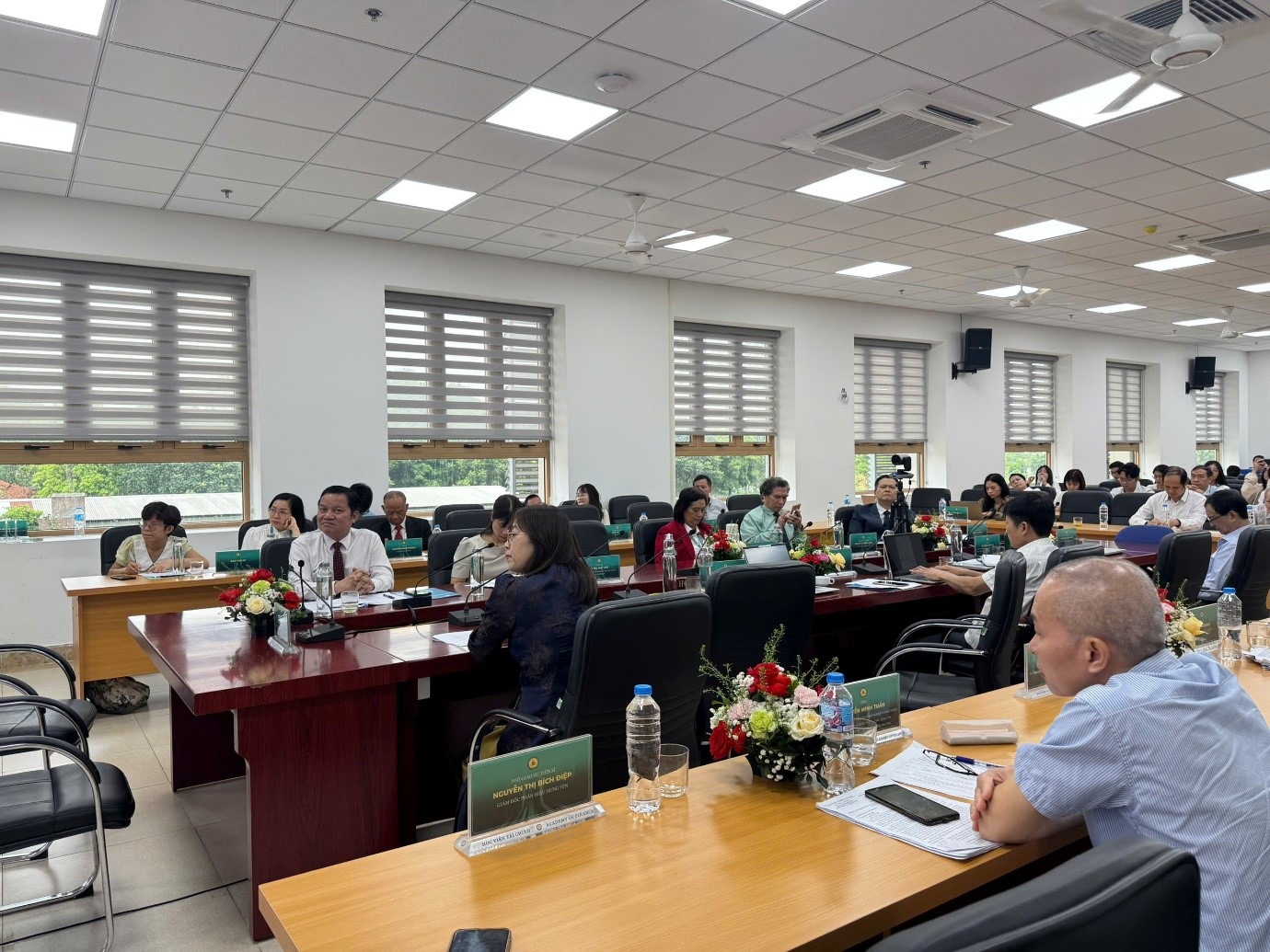Diễn đàn thường niên về diễn biến thị trường, giá cả Việt Nam: Đề xuất nhiều giải pháp gắn với mục tiêu tăng trưởng cao