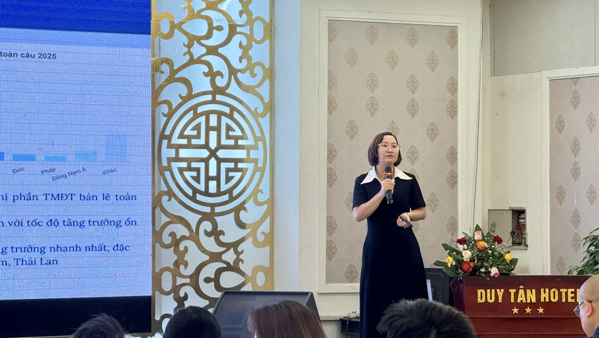 B&agrave; Nguyễn Phương Ly (eComDX) chia sẻ về tổng quan quản l&yacute; nh&agrave; nước v&agrave; điểm mới trong Luật Thương mại điện tử 2025