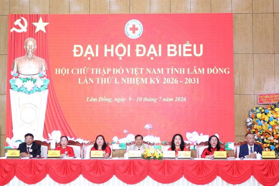 Đoàn chủ tịch điều hành Phiên chính thức Đại hội đại biểu lần thứ I, nhiệm kỳ 2026 - 2031. Ảnh: Dương Phong Đoàn chủ tịch điều hành Phiên chính thức Đại hội đại biểu lần thứ I, nhiệm kỳ 2026 - 2031. Ảnh: Dương Phong