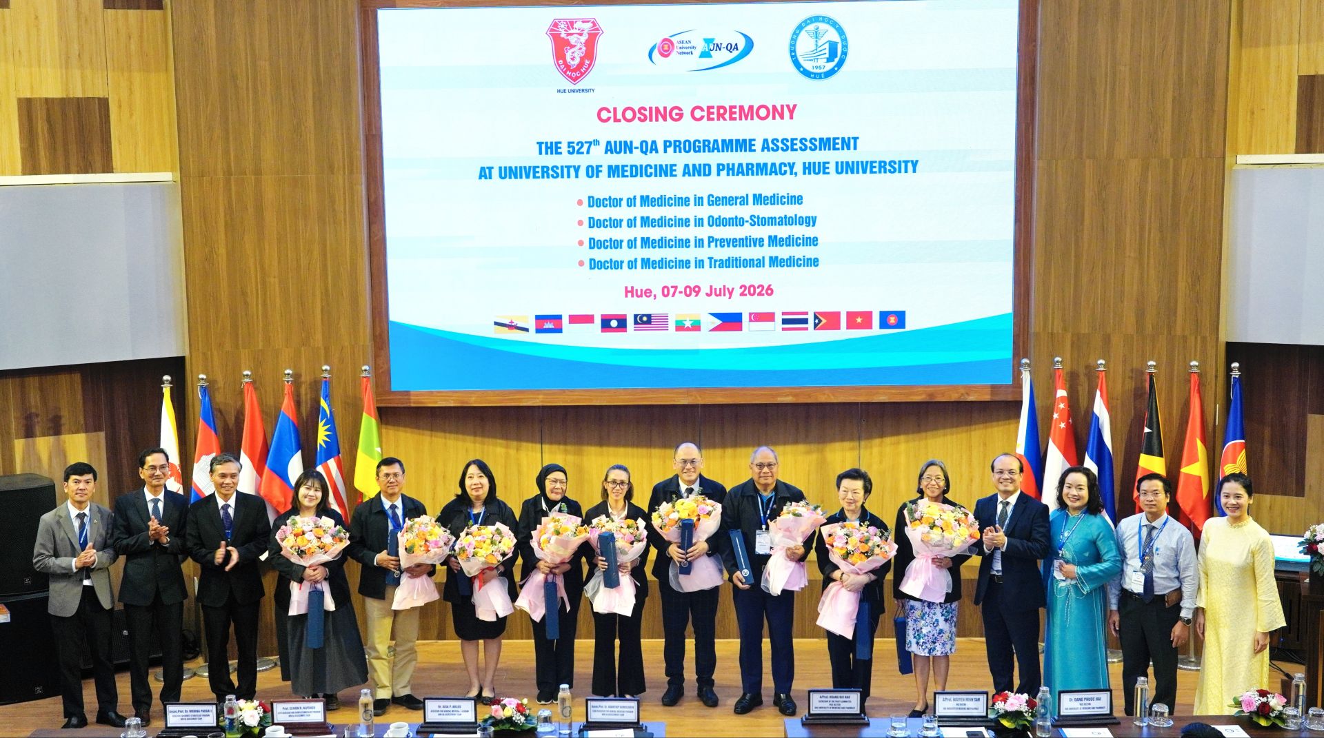Trường Đại học Y- Dược Huế: Đánh giá ngoài 04 chương trình đào tạo bác sĩ theo tiêu chuẩn kiểm định AUN-QA
