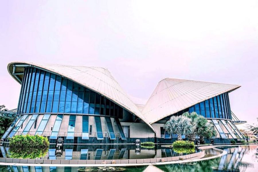 Không gian Hội tụ tinh hoa di sản văn hóa phi vật thể đại diện các vùng, miền Việt Nam và Không gian quảng bá di sản văn hóa phi vật thể Nghề làm Muối được tổ chức tại khuôn viên Nhà hát Cao Văn Lầu Không gian Hội tụ tinh hoa di sản văn hóa phi vật thể đại diện các vùng, miền Việt Nam và Không gian quảng bá di sản văn hóa phi vật thể Nghề làm Muối được tổ chức tại khuôn viên Nhà hát Cao Văn Lầu