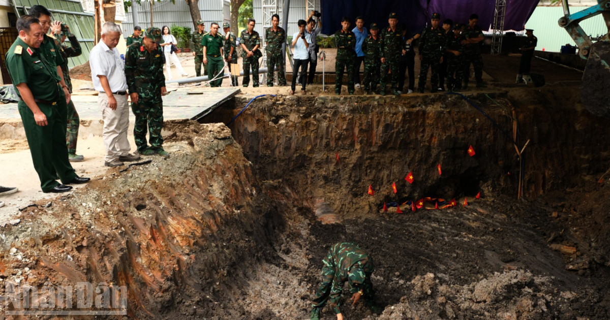 Tìm thấy 16 hài cốt liệt sĩ tại Công viên Lê Thị Riêng
