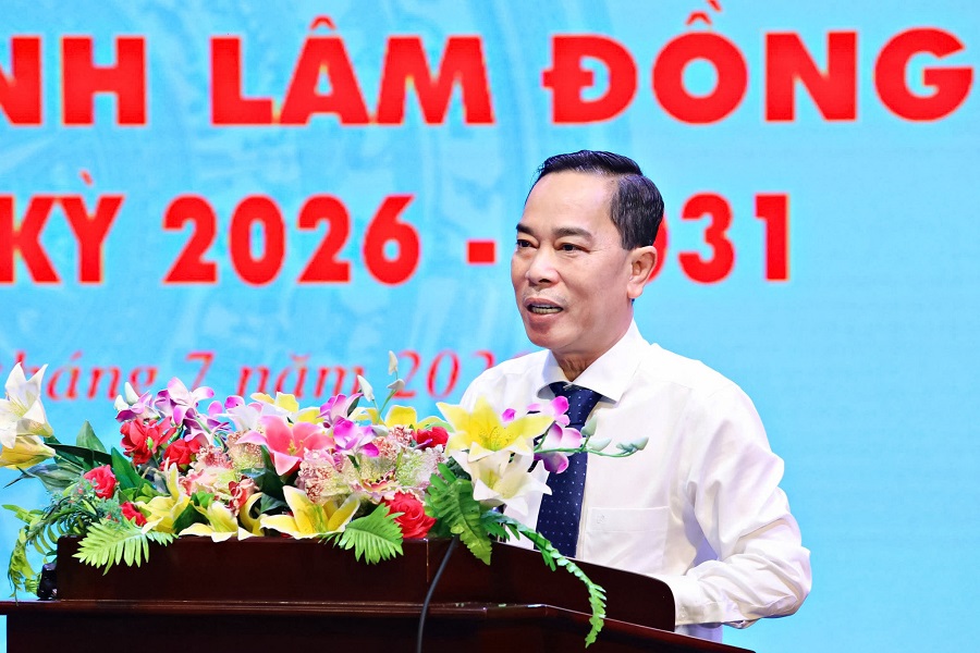 Nh&agrave; b&aacute;o L&ecirc; Huy To&agrave;n, Tỉnh ủy vi&ecirc;n, Gi&aacute;m đốc B&aacute;o v&agrave; Ph&aacute;t thanh, Truyền h&igrave;nh L&acirc;m Đồng được bầu l&agrave;m Chủ tịch Hội Nh&agrave; b&aacute;o tỉnh.