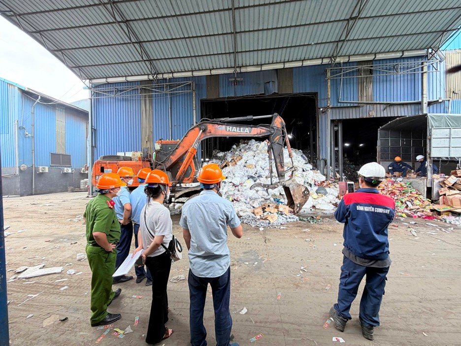 Bắc Ninh: Phạt 180 triệu đồng, buộc tiêu hủy lô mỹ phẩm nhập lậu trị giá hơn 600 triệu đồng