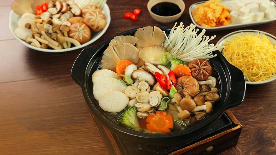Lẩu chay – Hương vị thanh mát từ rau củ và nấm