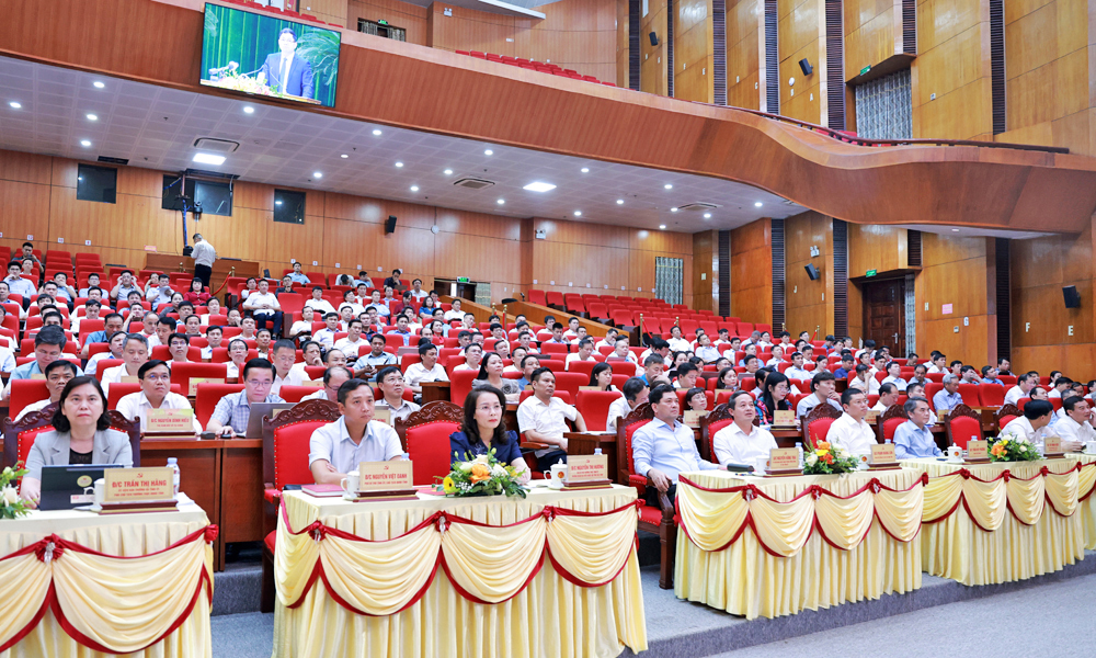 Quang cảnh hội nghị.