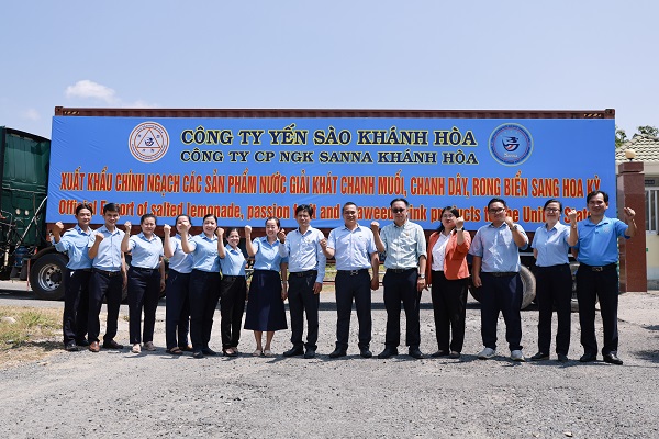 Sản phẩm của Yến sào Khánh Hòa được xuất khẩu qua thị trường Hoa Kỳ (Mỹ) Sản phẩm của Yến sào Khánh Hòa được xuất khẩu qua thị trường Hoa Kỳ (Mỹ)