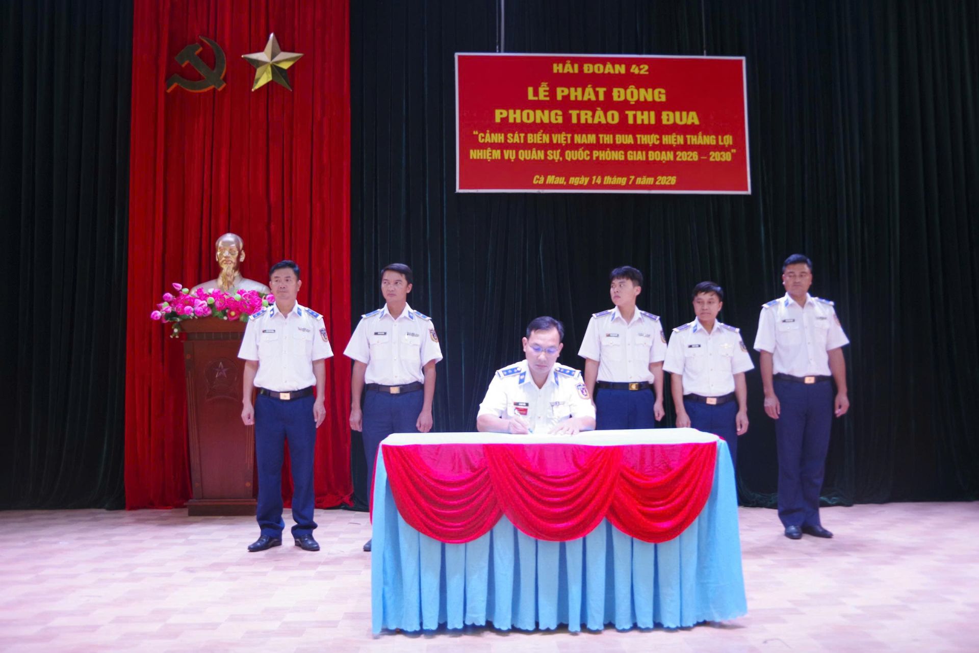Hải đoàn 42 phát động Phong trào Thi đua thực hiện thắng lợi nhiệm vụ quân sự, quốc phòng giai đoạn 2026 - 2030