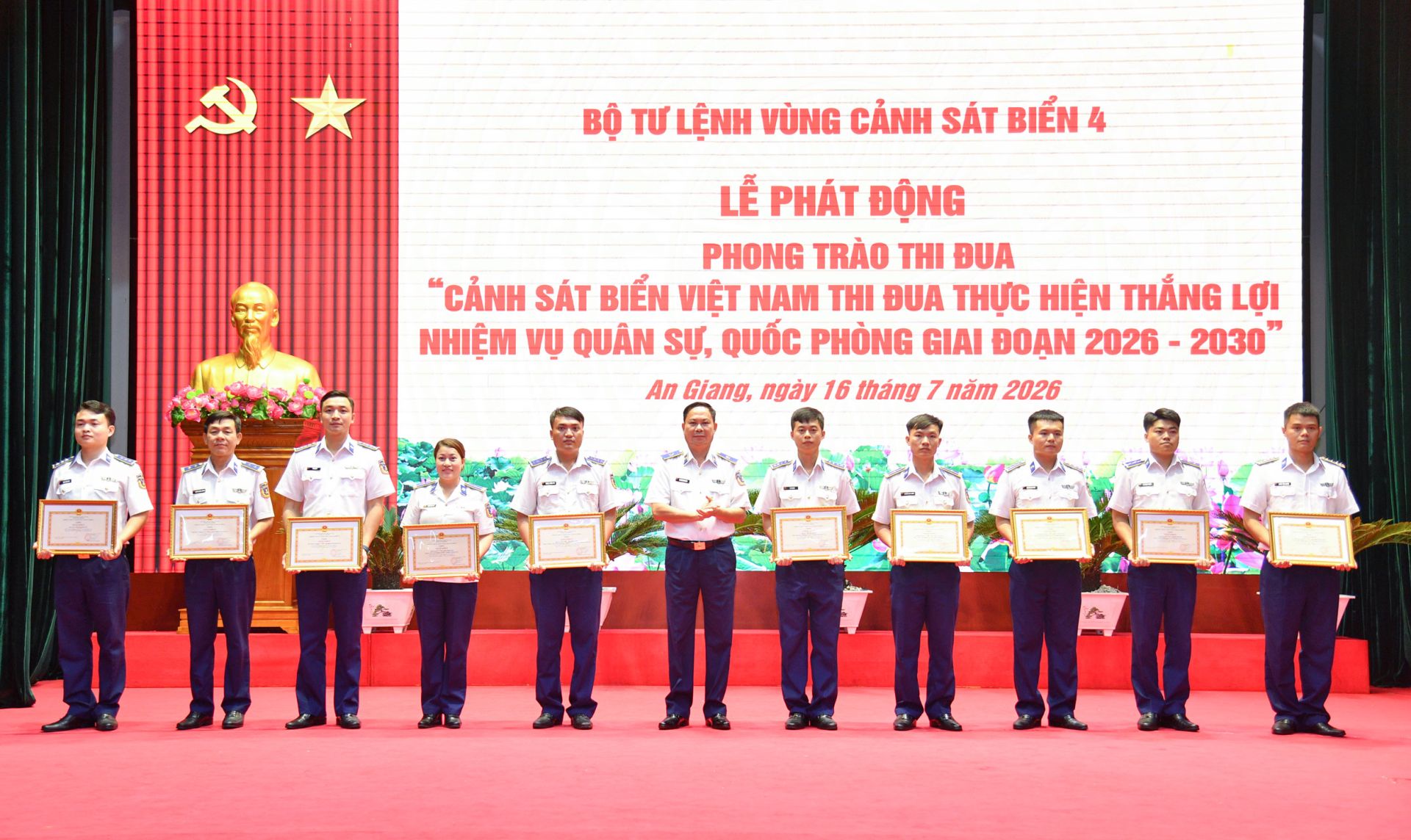 Bộ Tư lệnh Vùng Cảnh sát biển 4 quyết tâm thi đua thực hiện thắng lợi nhiệm vụ quân sự quốc phòng giai đoạn 2026 - 2030