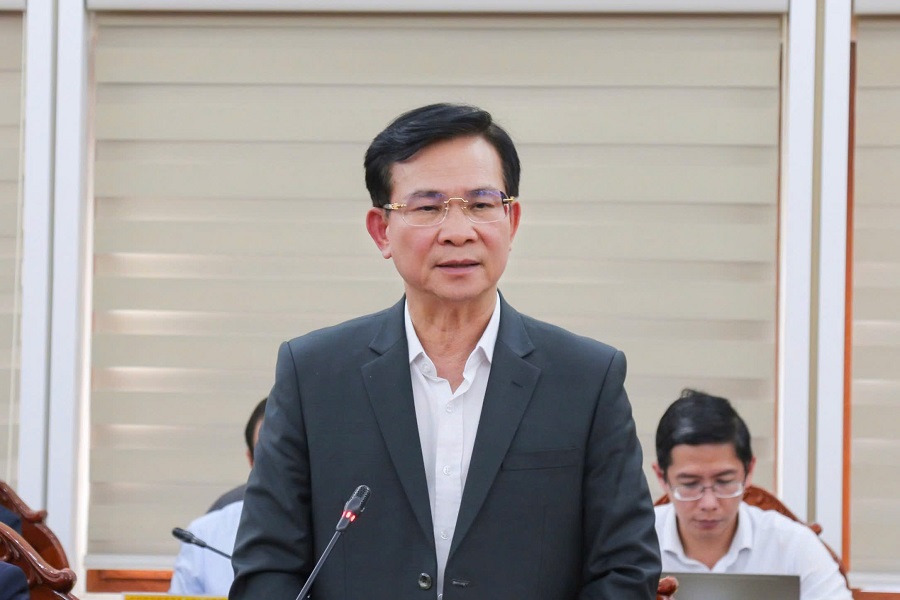 Đồng ch&iacute; Hồ Văn Mười, Ủy vi&ecirc;n Ban Chấp h&agrave;nh Trung ương Đảng, Ph&oacute; B&iacute; thư Tỉnh ủy, Chủ tịch UBND tỉnh đề nghị, Tập đo&agrave;n VRG n&ecirc;n x&aacute;c định những dự &aacute;n c&oacute; thể đi v&agrave;o hoạt động ngay trong năm 2026 để tập trung x&uacute;c tiến.