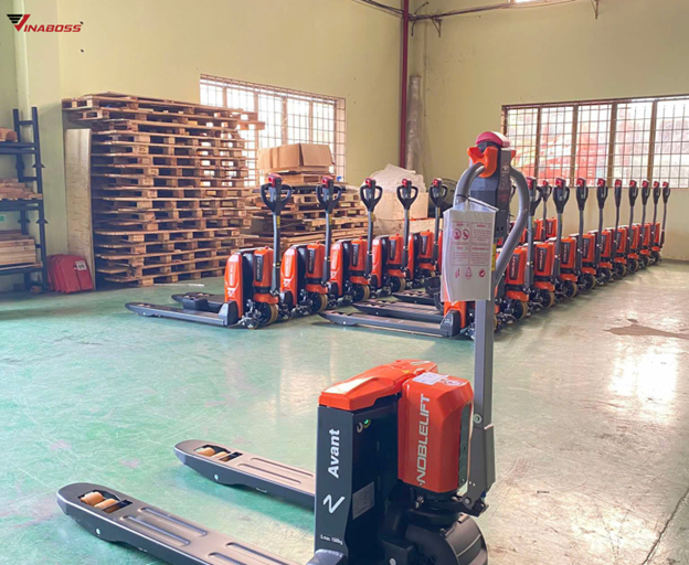 Sửa xe nâng tại TP. HCM: Giải pháp nhanh chóng, uy tín từ Xe nâng Vinaboss