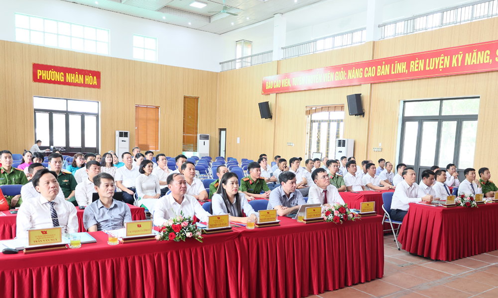 Quang cảnh hội nghị Quang cảnh hội nghị