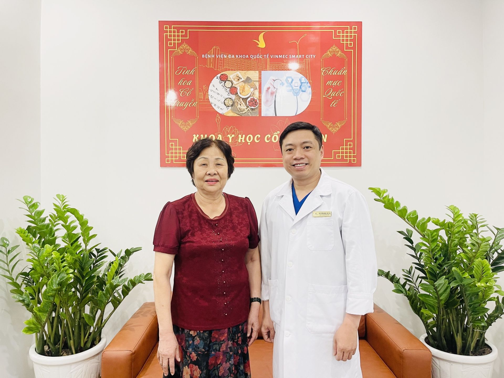 Ảnh 2: Sau 3 liệu trình điều trị, các tình trạng của bệnh nhân được cải thiện rõ rệt. Ảnh 2: Sau 3 liệu trình điều trị, các tình trạng của bệnh nhân được cải thiện rõ rệt.