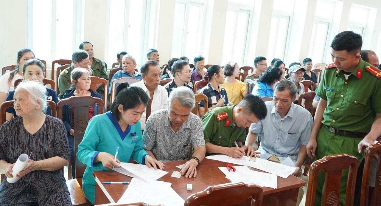 Công an Lạng Sơn: Triển khai cao điểm thu nhận mẫu ADN thân nhân liệt sĩ chưa xác định danh tính