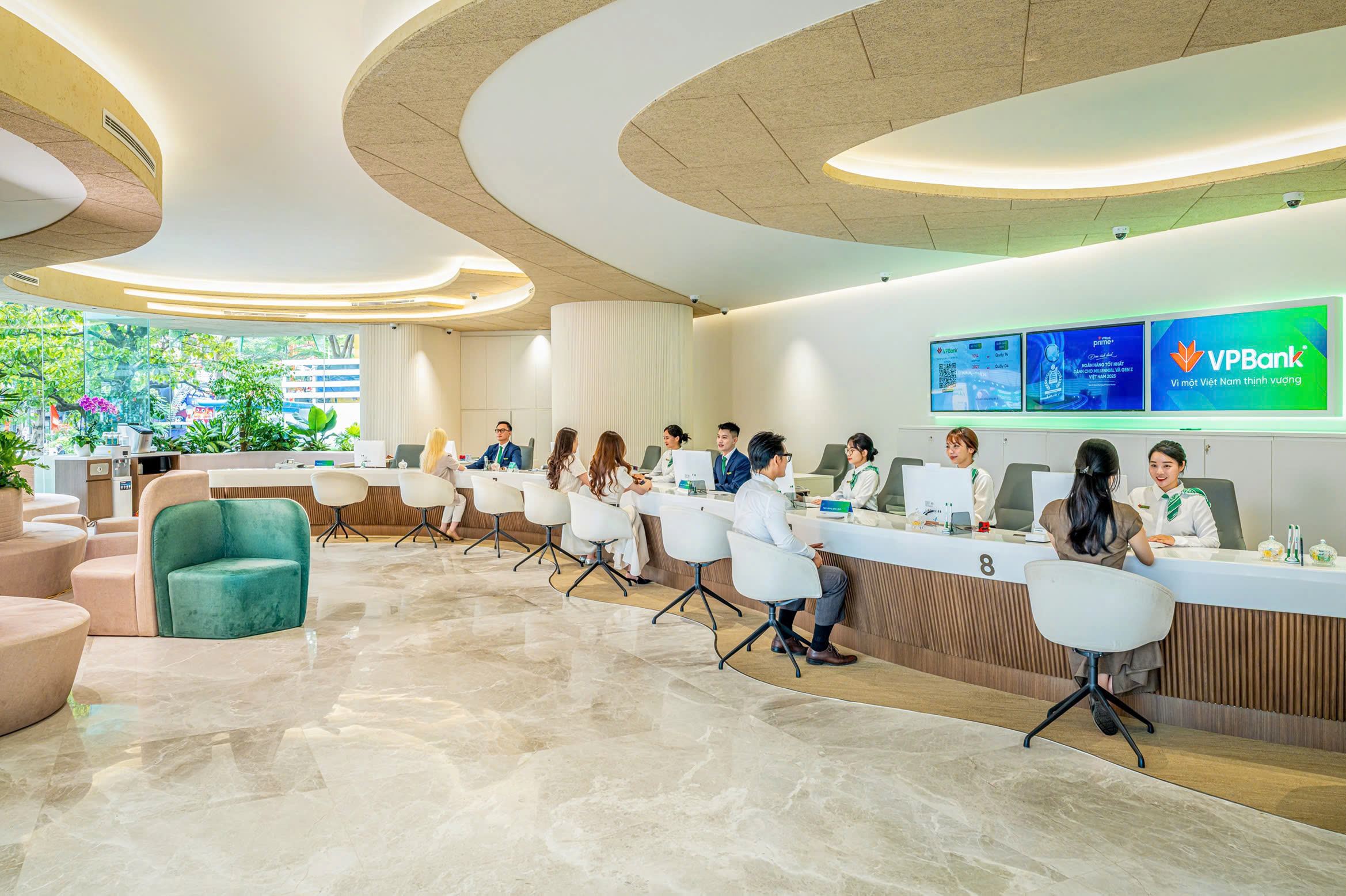 Vững vàng trước biến động, VPBank duy trì tăng trưởng mạnh mẽ nửa đầu năm 2026 Vững vàng trước biến động, VPBank duy trì tăng trưởng mạnh mẽ nửa đầu năm 2026