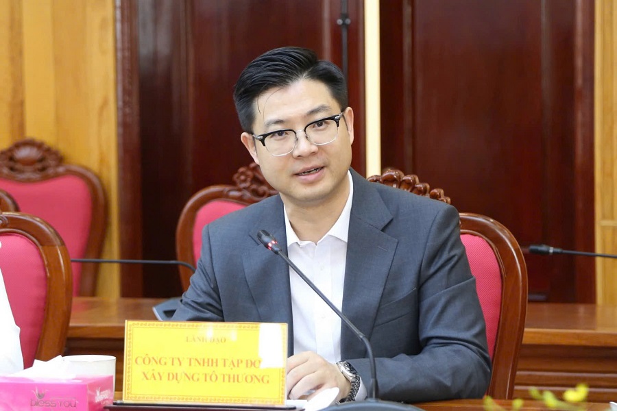 &Ocirc;ng Vương Kiện Sảng, Ph&oacute; Chủ tịch Hội đồng Quản trị Tập đo&agrave;n th&ocirc;ng tin về t&igrave;nh h&igrave;nh khảo s&aacute;t, nghi&ecirc;n cứu một số dự &aacute;n trọng điểm tại L&acirc;m Đồng của Tập đo&agrave;n.