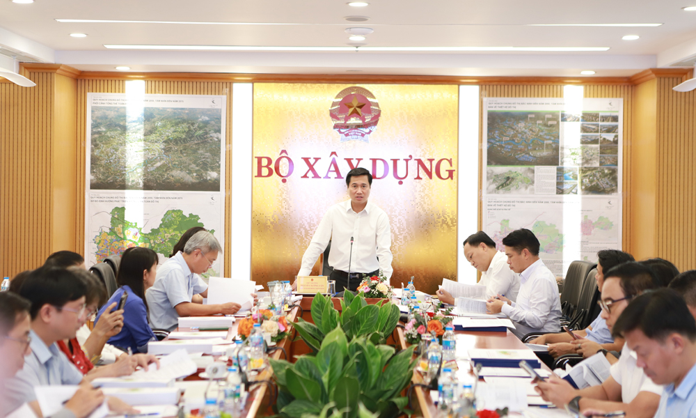 Thứ trưởng Nguyễn Tường Văn chủ trì hội nghị thẩm định Quy hoạch chung đô thị Bắc Ninh. Thứ trưởng Nguyễn Tường Văn chủ trì hội nghị thẩm định Quy hoạch chung đô thị Bắc Ninh.