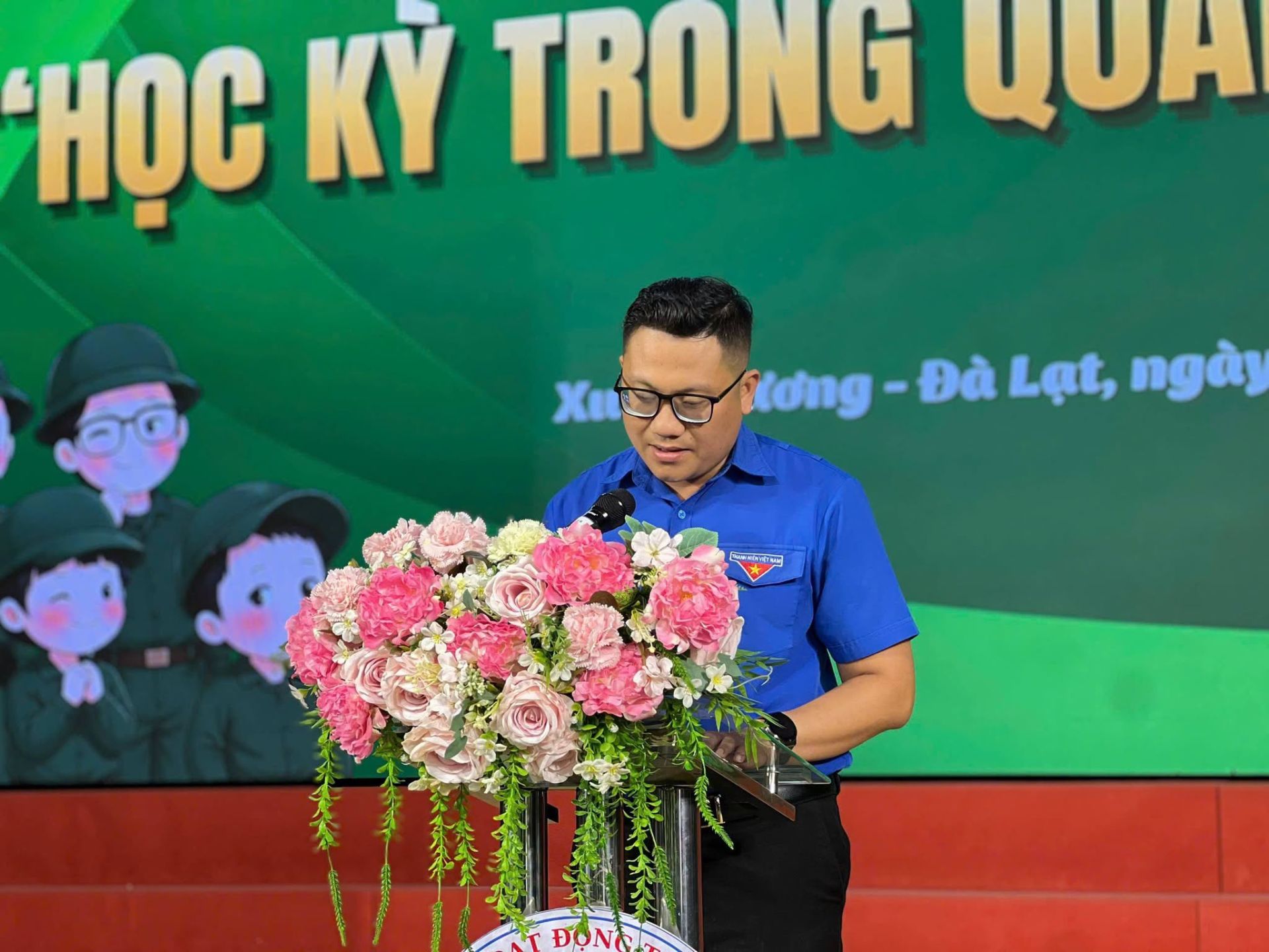 Anh Đoàn Minh Tâm, Phó Bí thư Tỉnh Đoàn, Chủ tịch Hội đồng Đội tỉnh Lâm Đồng phát biểu khai mạc. Anh Đoàn Minh Tâm, Phó Bí thư Tỉnh Đoàn, Chủ tịch Hội đồng Đội tỉnh Lâm Đồng phát biểu khai mạc.