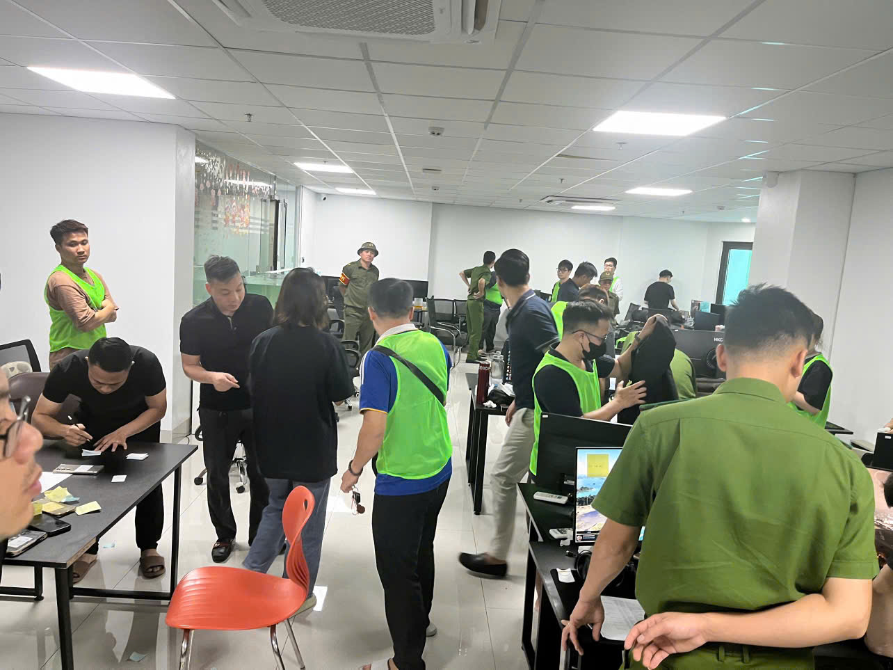 Bộ Công an khen thưởng thành tích Đăng ký nhà cái M88 đường dây phát lậu thể thao "Bún Chả TV"