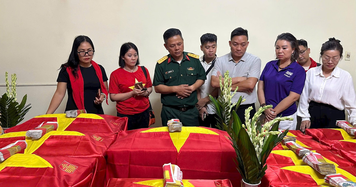 Trách nhiệm thiêng liêng trước Tổ quốc, trước Nhân dân
