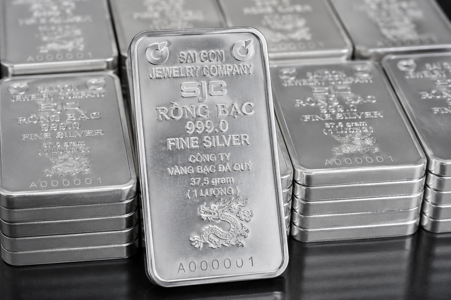 Giá bạc hôm nay 22/7: Tiếp đà tăng
