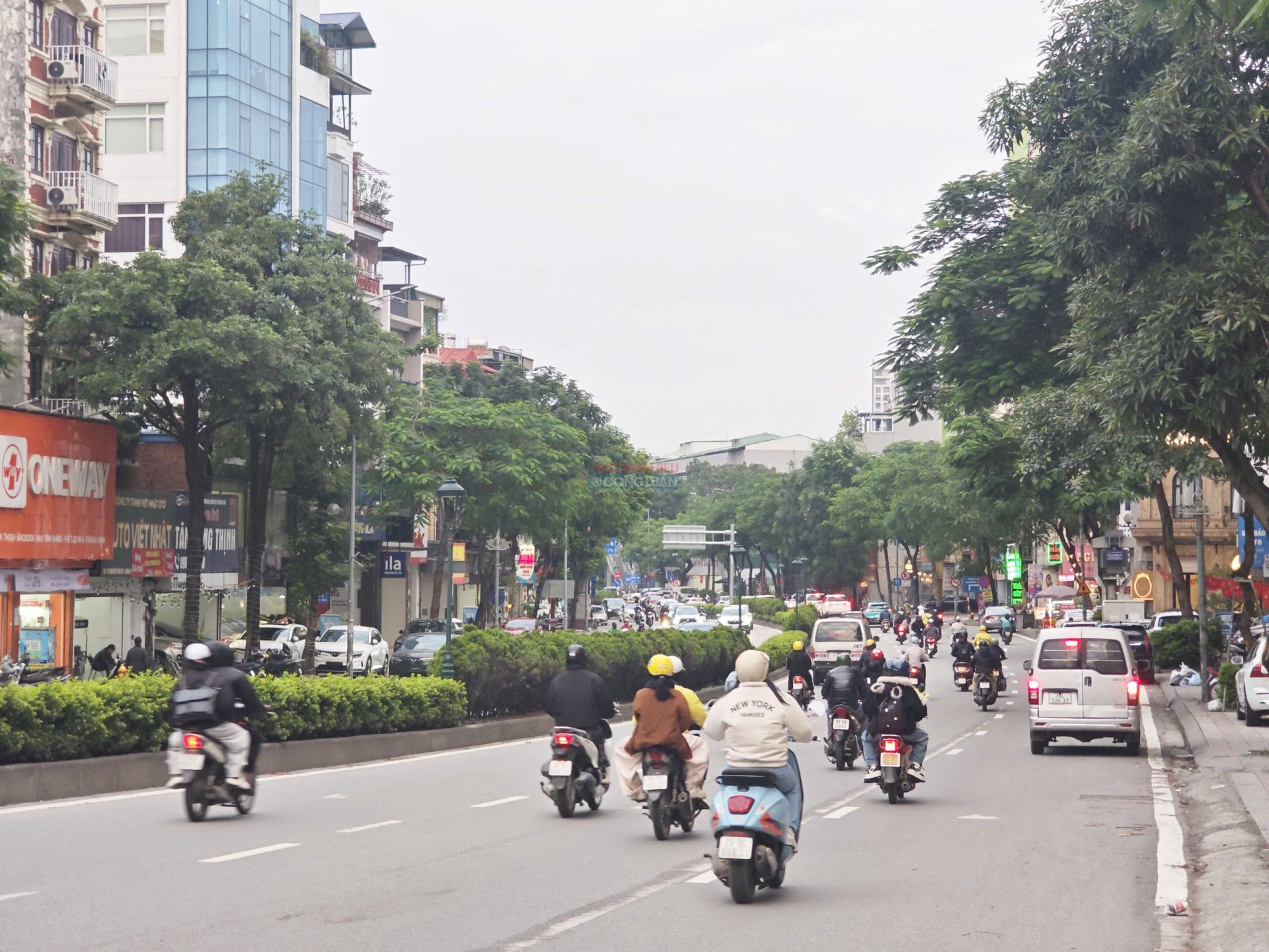 Thời tiết ngày 22/7: Bắc Bộ hửng nắng, Trung Bộ nắng nóng gay gắt