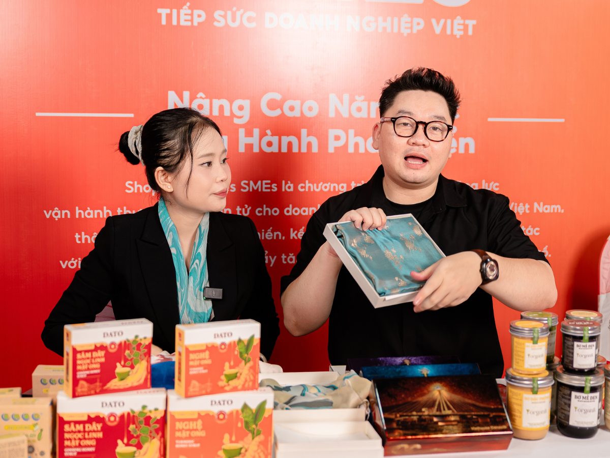 Nhiều nh&agrave; b&aacute;n b&agrave;y tỏ mong muốn ho&agrave;n thiện th&ecirc;m kỹ năng vận h&agrave;nh TMĐT th&ocirc;ng qua sự đồng h&agrave;nh từ c&aacute;c chương tr&igrave;nh của Shopee như &ldquo;Tiếp sức doanh nghiệp Việt&rdquo;.