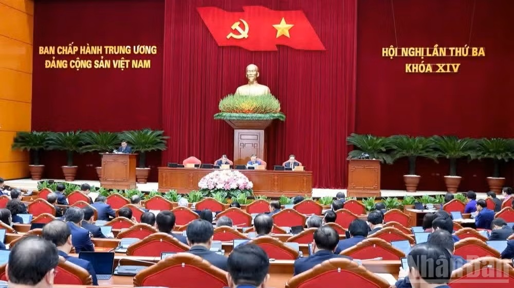 Ngày làm việc thứ tư Hội nghị lần thứ ba Ban Chấp hành Trung ương Đảng khóa XIV