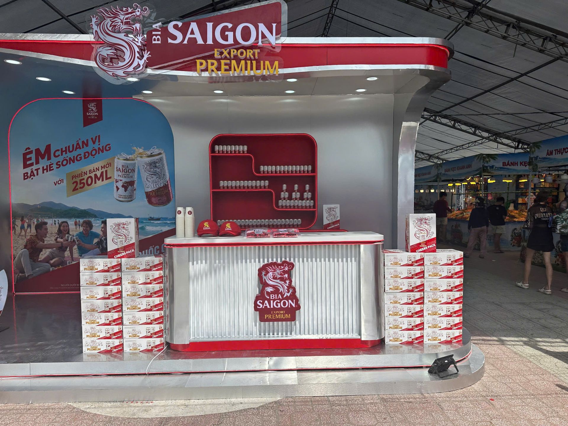 Gian hàng trưng bày của thương hiệu Bia Saigon EP tại Festival Biển Khánh Hòa 2026 (Ảnh: SABECO) Gian hàng trưng bày của thương hiệu Bia Saigon EP tại Festival Biển Khánh Hòa 2026 (Ảnh: SABECO)