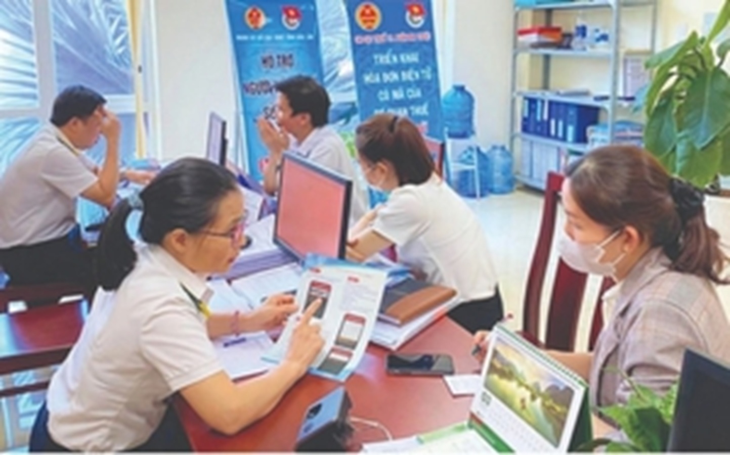 Nâng mạnh mức xử phạt hành chính đối với các vi phạm về đăng ký kinh doanh
